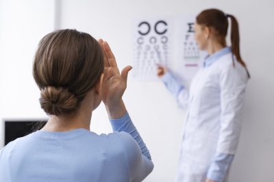 doctor-testing-patient-eyesight